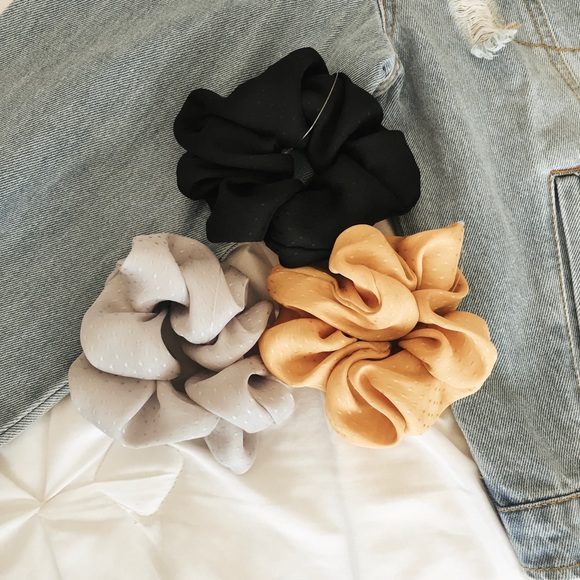 upstyleboutique Accessories - ❗️Last pack❗️NWT  Three Pack Hair Scrunchies